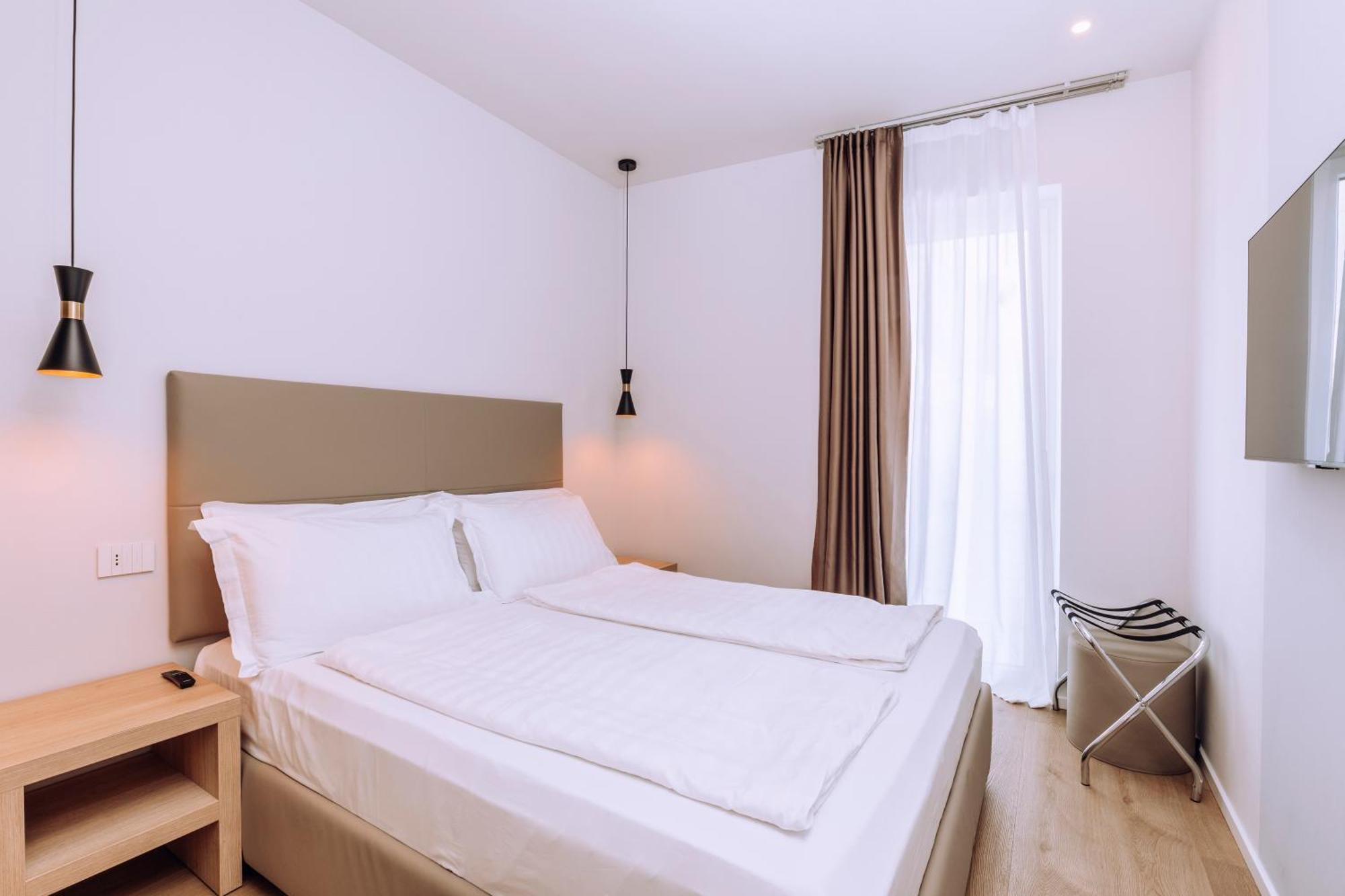 Ah Porticcioli Boutique Apartments San Felice del Benaco Εξωτερικό φωτογραφία