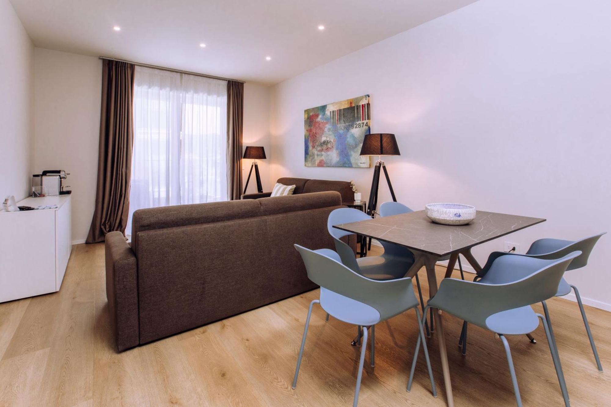 Ah Porticcioli Boutique Apartments San Felice del Benaco Εξωτερικό φωτογραφία