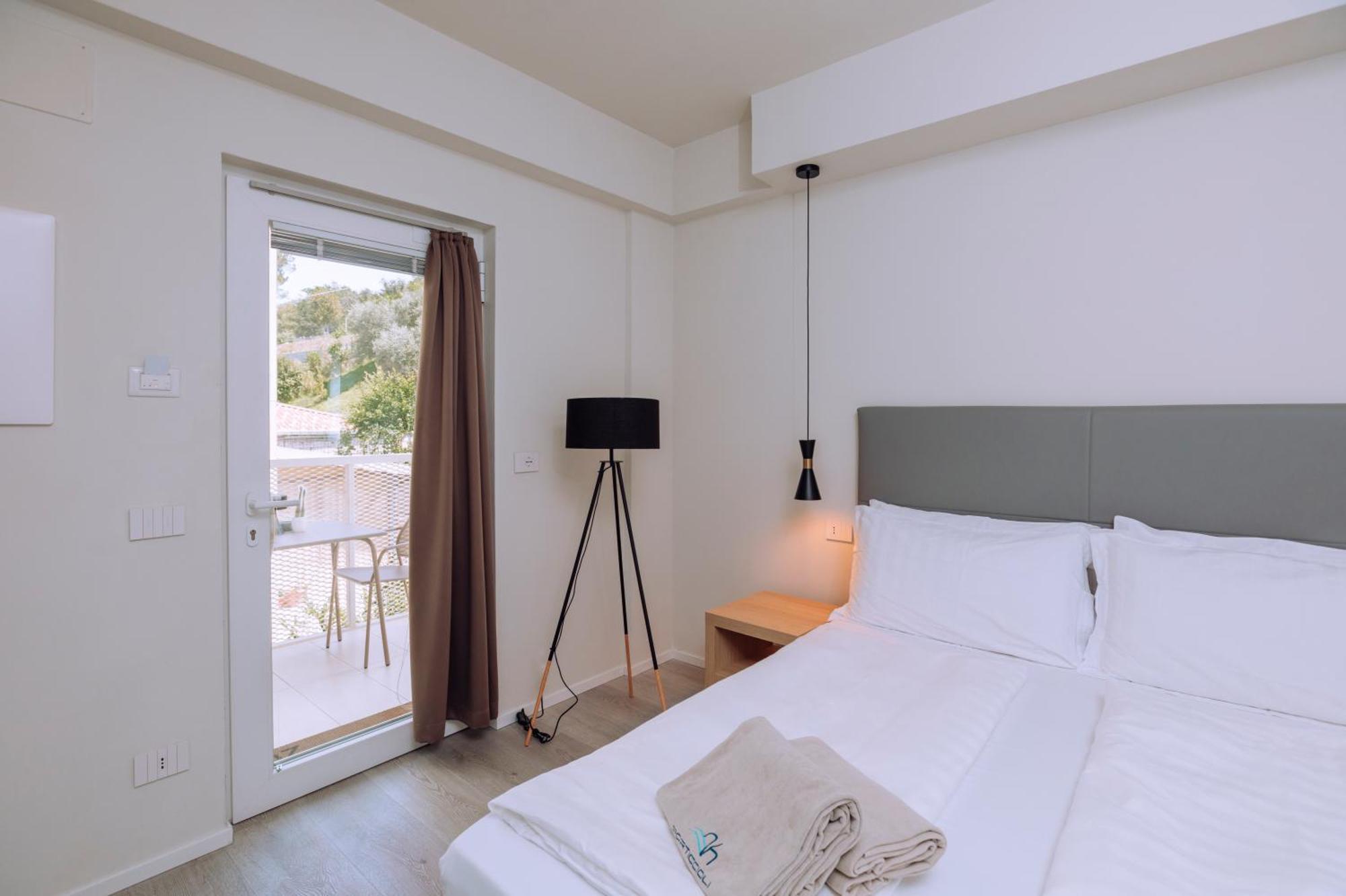 Ah Porticcioli Boutique Apartments San Felice del Benaco Εξωτερικό φωτογραφία